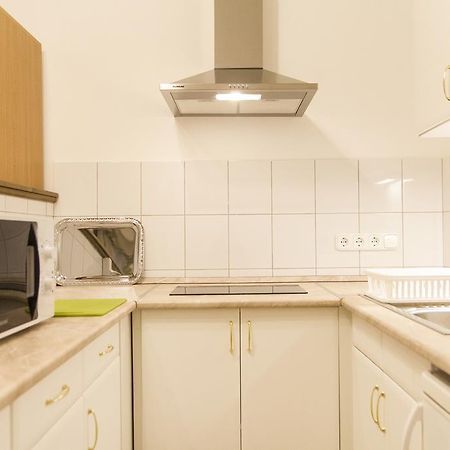 Authentic Klauzal Apartment Будапеща Екстериор снимка
