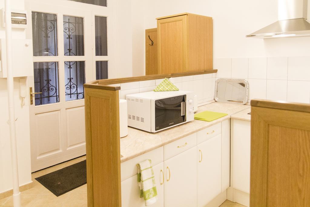 Authentic Klauzal Apartment Будапеща Екстериор снимка