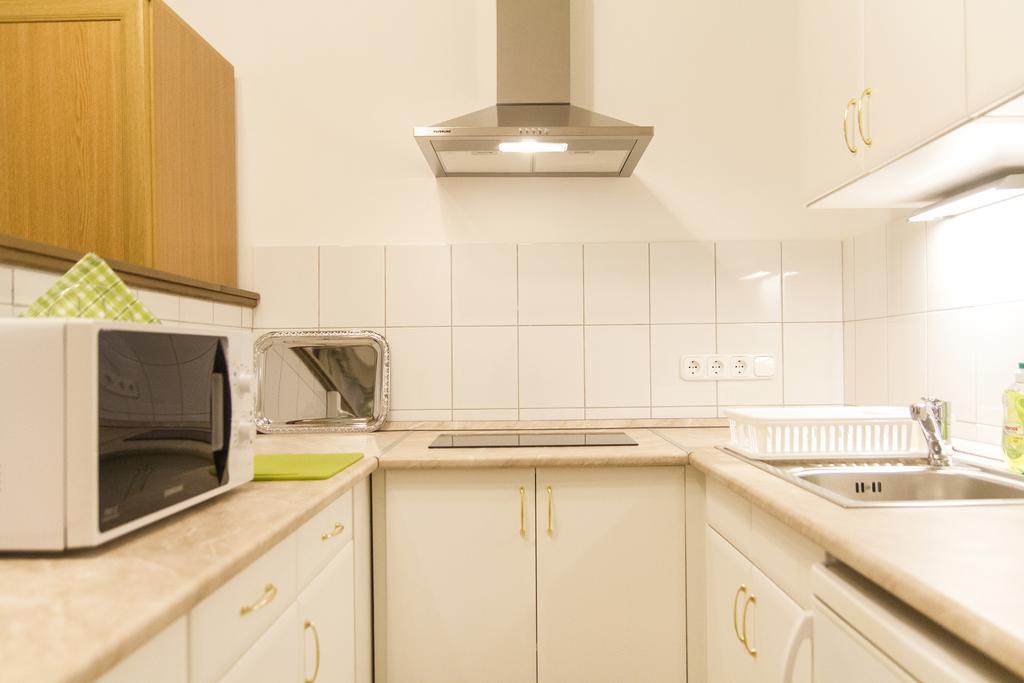 Authentic Klauzal Apartment Будапеща Екстериор снимка